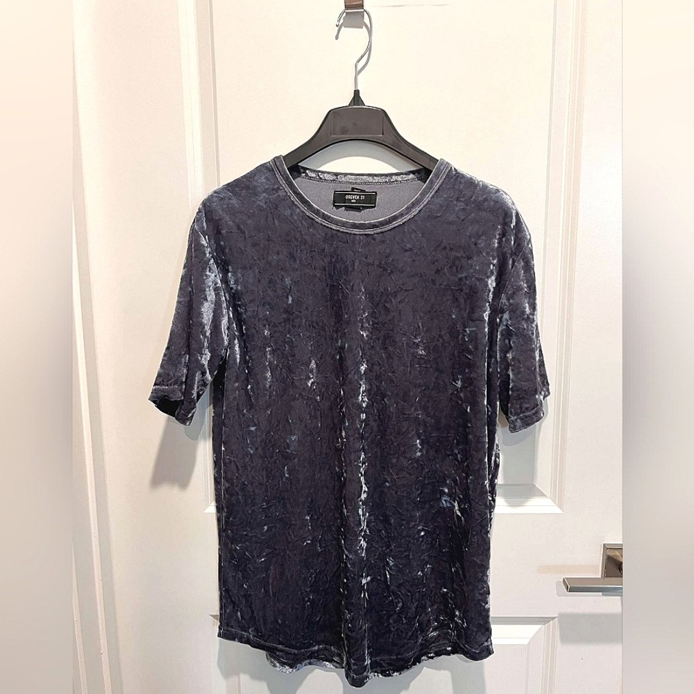 Forever21- Mens M- Dusty Navy Blue Crew neck- Short Sleeve-Faux Velvet